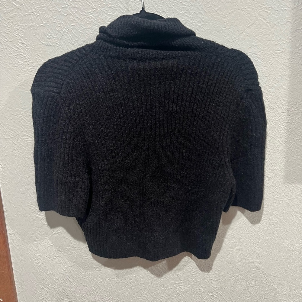 House of Harlow 1960 Black Cowl Neck Sweater Top Cropped NWT Size L Minimalist - Picture 3 of 3